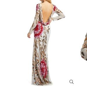 Evening dress gorgeous on I was wearing it for my son wedding only one time